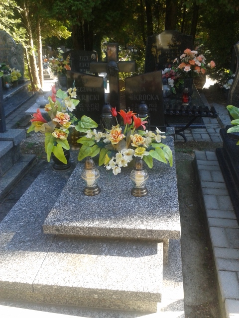 Adela SKROCKA 1923 Jastrzębie-Zdrój - Grobonet - Wyszukiwarka osób pochowanych