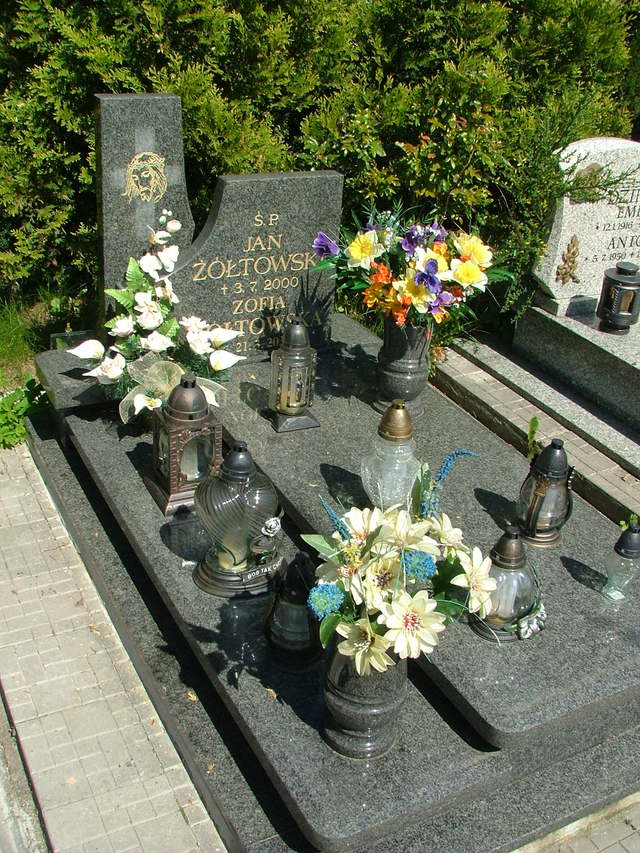 Jan ŻÓŁTOWSKI 1934 Jastrzębie-Zdrój - Grobonet - Wyszukiwarka osób pochowanych