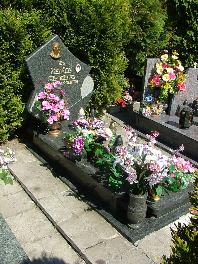 Sylwester KMIEĆ 1935 Jastrzębie-Zdrój - Grobonet - Wyszukiwarka osób pochowanych