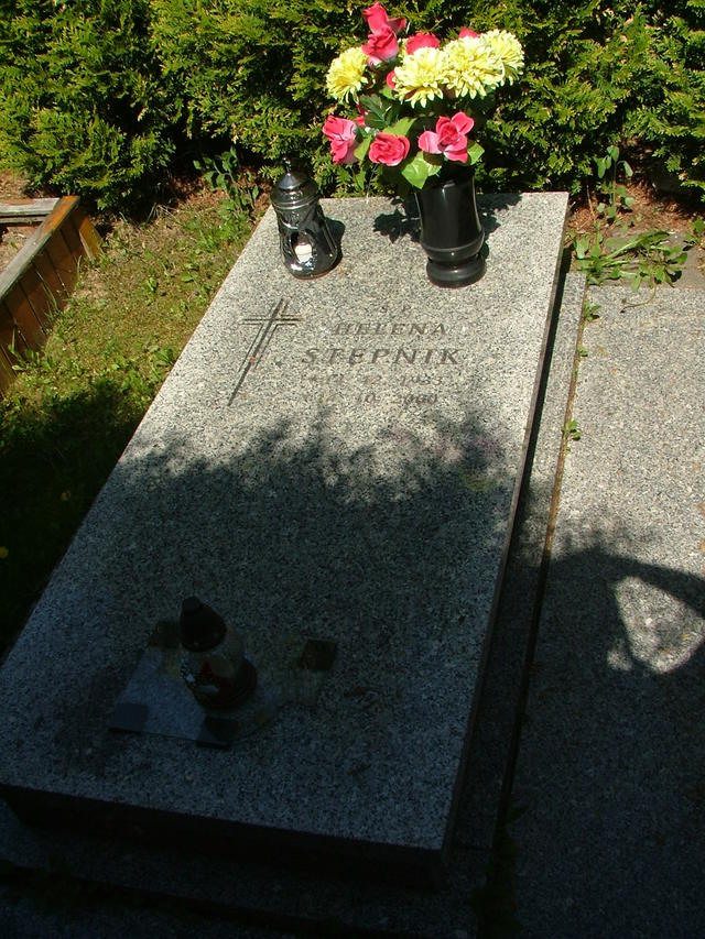 Helena STĘPNIK 1933 Jastrzębie-Zdrój - Grobonet - Wyszukiwarka osób pochowanych
