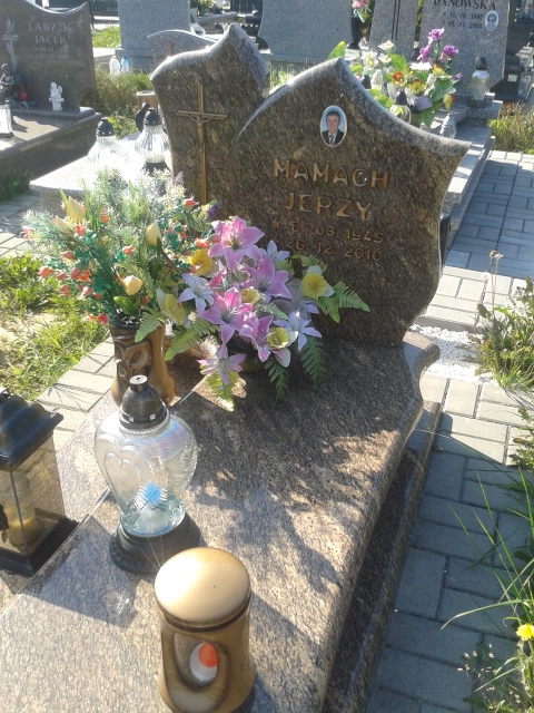 Jerzy MAMACH 1945 Jastrzębie-Zdrój - Grobonet - Wyszukiwarka osób pochowanych