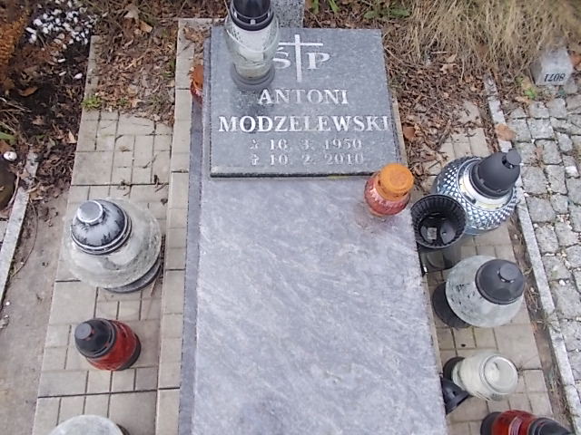 Antoni MODZELEWSKI 1950 Jastrzębie-Zdrój - Grobonet - Wyszukiwarka osób pochowanych