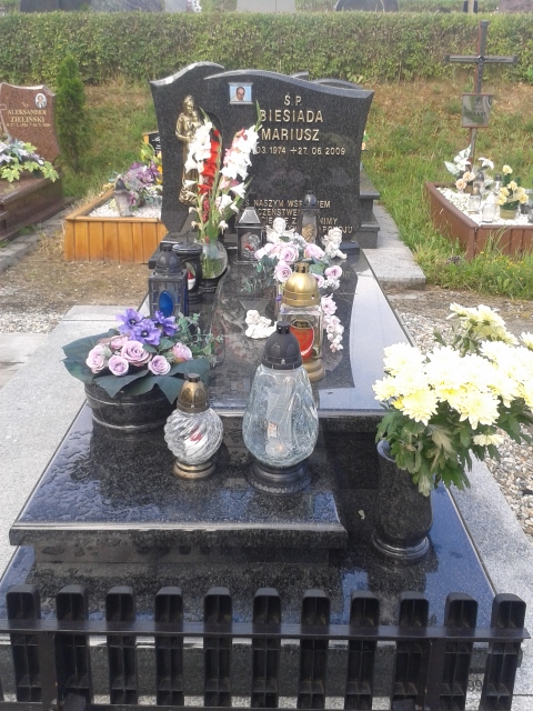 Mariusz BIESIADA 1974 Jastrzębie-Zdrój - Grobonet - Wyszukiwarka osób pochowanych