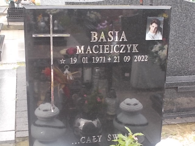 Barbara MACIEJCZYK 1971 Jastrzębie-Zdrój - Grobonet - Wyszukiwarka osób pochowanych